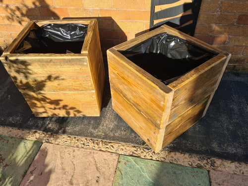 premium cube planters, heavy duty scaffboard (35mm thick, solid wood)